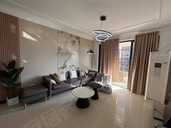 石狮石狮泰禾广场泰禾片区出租恒大三房2600包物业，可短租，看房随时出租房源真实图片