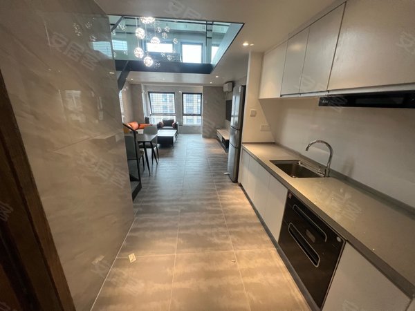 泉州石狮石狮服装城米兰广场首租服装城世茂旁米兰广场精装复式2房