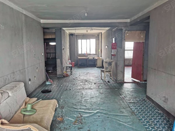 苏州吴江横扇望景华庭望景华庭电梯3房  毛坯出租  随时看房出租房源