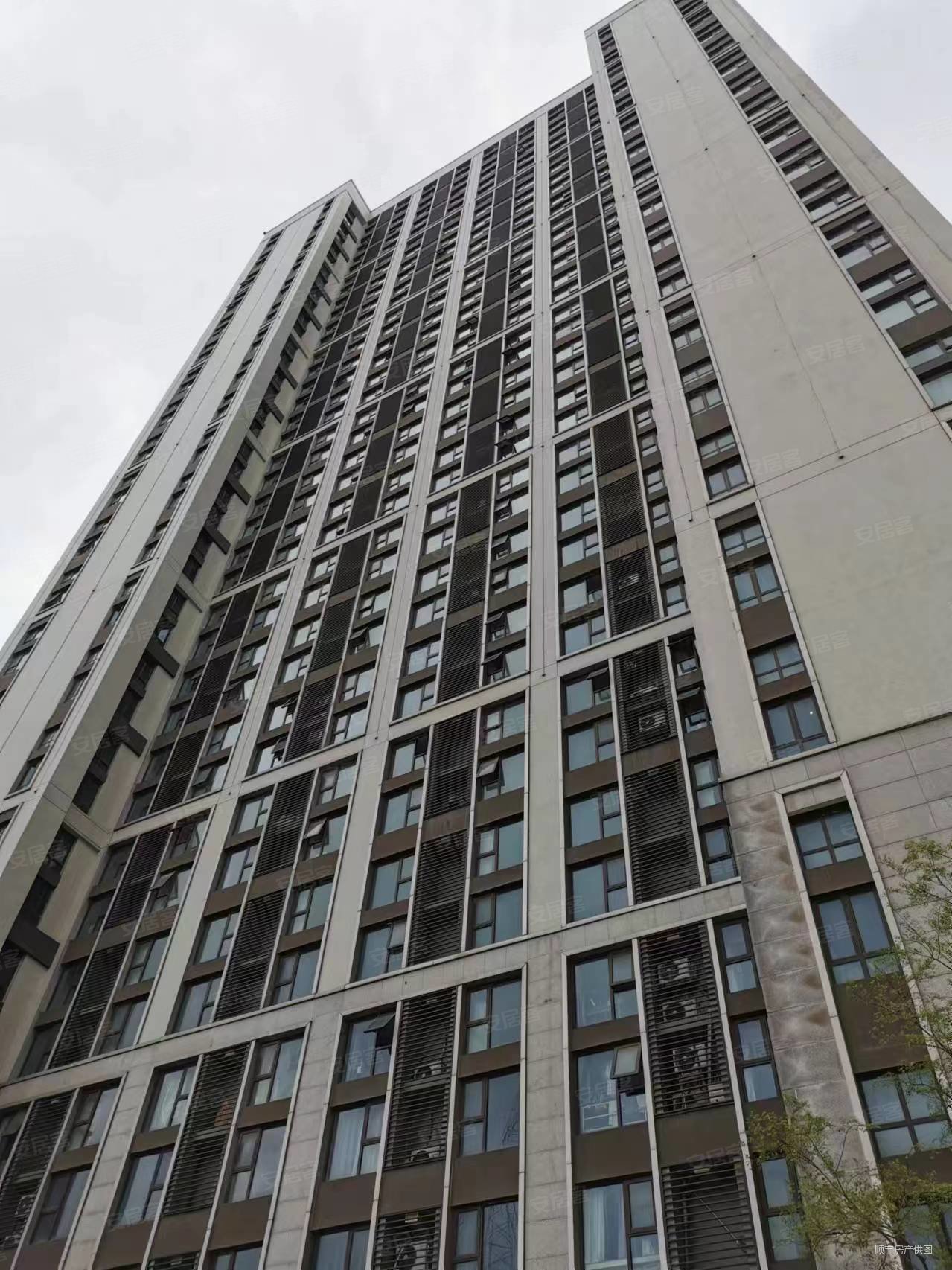 阳光刺眼,绿地理想城(商住楼)二手房,36万,2室2厅,1卫,38平米-南京