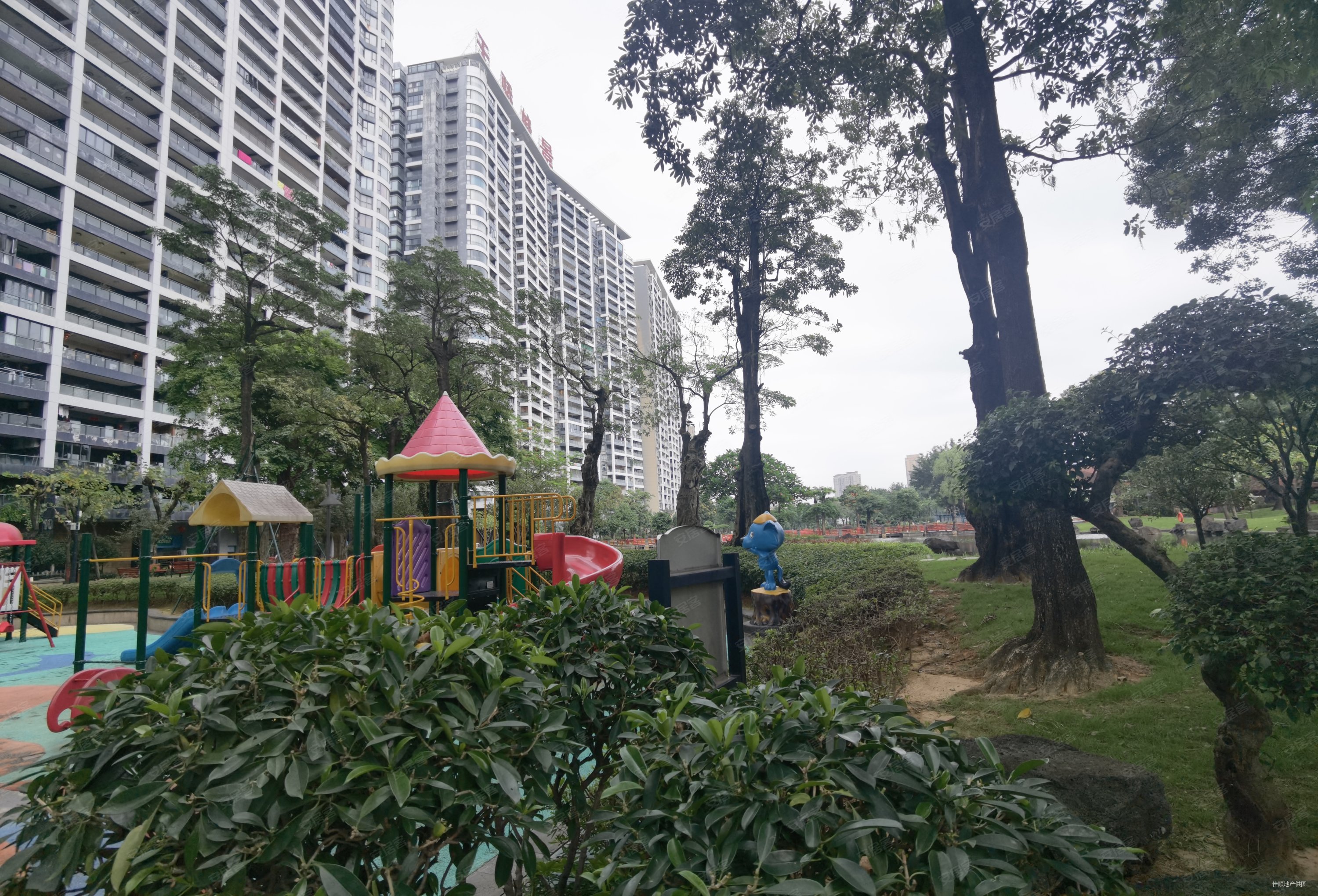 东莞房产网>东莞二手房>东城二手房>新世界二手房>天骄峰景>3000_2041