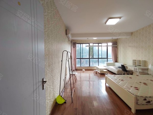 上海宝山高境逸景佳苑朝南全景落地窗 燃气做饭 3号线地铁口 近五角场