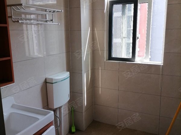 荆州监利监利城区银湖城银湖城三房两厅两卫出租出租房源真实图片