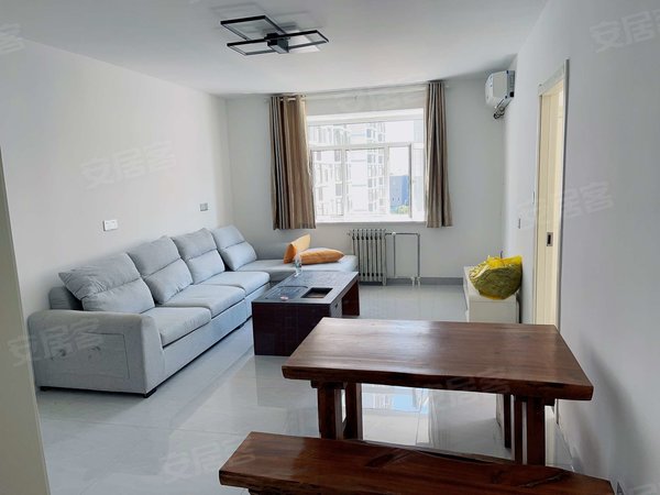 龙口龙海家园(a区)龙海家园(a区) 2室1厅1卫 南北通透 电梯房 精装修