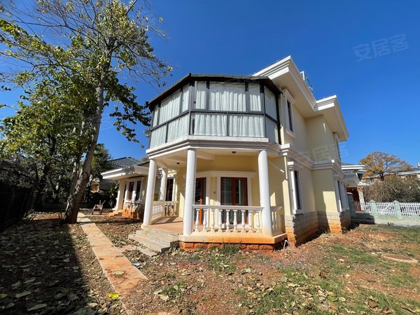 昆明西山滇池度假区金家大院滇池边精装大独栋别墅 拎包入住 全新装修