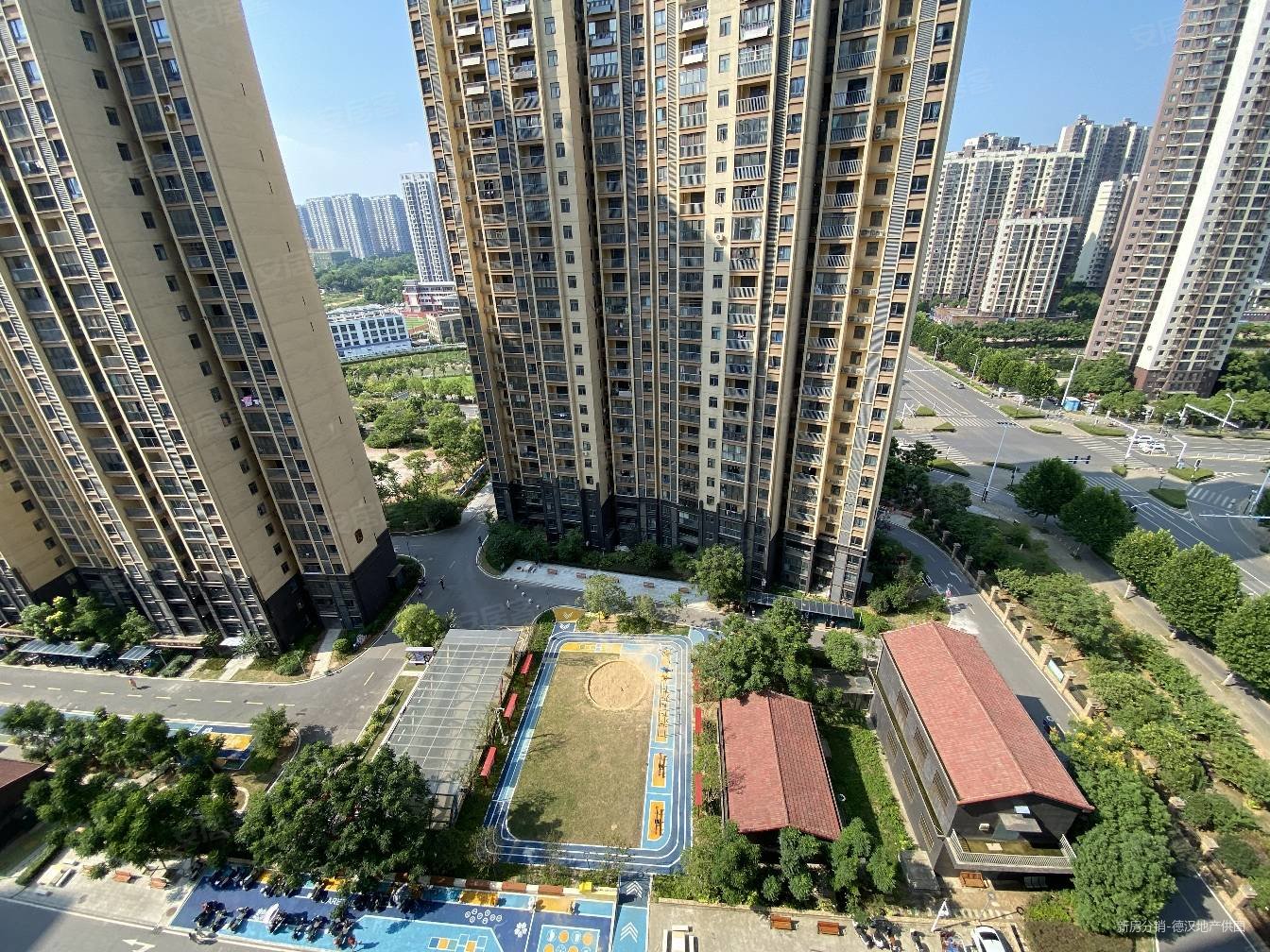 智苑小区2室2厅1卫75.91㎡南北66万