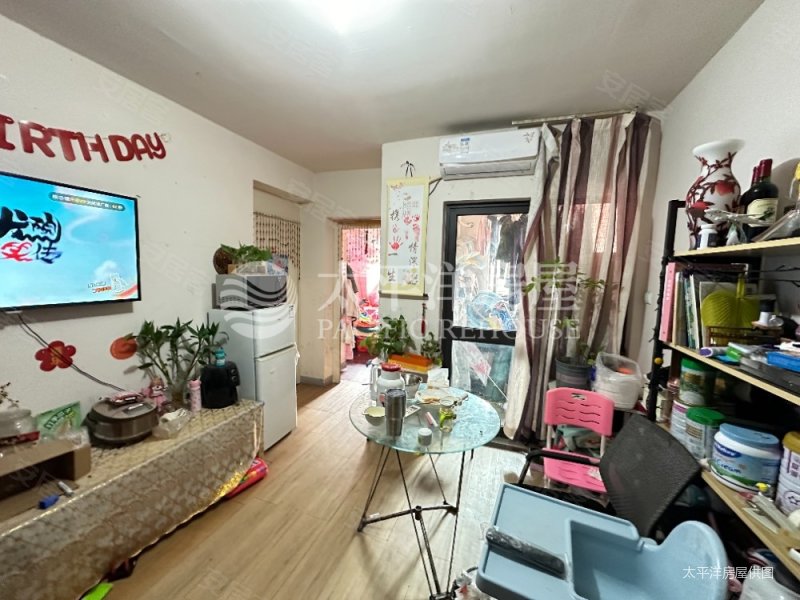 上海房产网>上海二手房>松江二手房>泗泾二手房>新凯城银杏苑>800_600