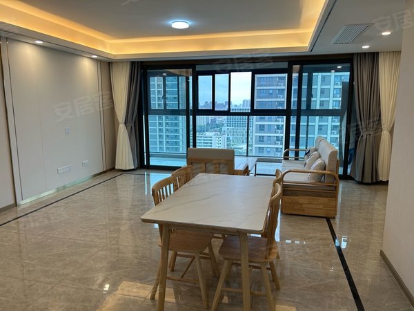 昆山玉山老城区德远峰荟出租 德远峰荟 精装三室三卫 采光好 拎包入住