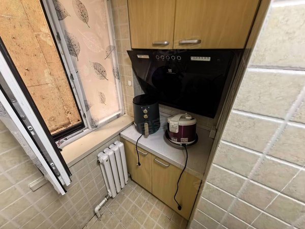 大连中山昆明街南山学府急租 昆明街南山学府 精装修 封闭小区 随时看出租房源真实图片