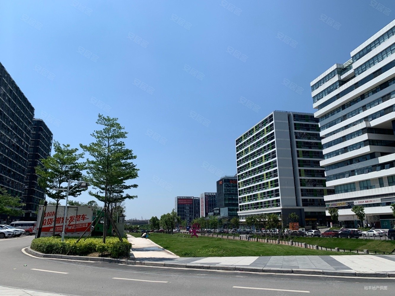 万科云城米酷1室1厅1卫24.11㎡南北71万