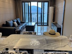 绍兴诸暨诸暨市区宝龙广场旁 恒大滨江御府 精装修地暖 三室 看房方便出租房源真实图片