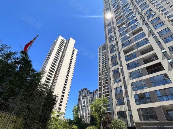 贵阳观山湖阅山湖万科理想城e区(高层)观山湖区万达广场旁万科理想城