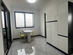 安吉递铺博瑞广场城北，翡翠湾东区，两室一厅带燃气厨房，靠近消防大队旁边出租房源真实图片