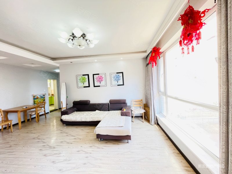 电梯房中间楼层南北通透中铁国际花园采光非常好来电看