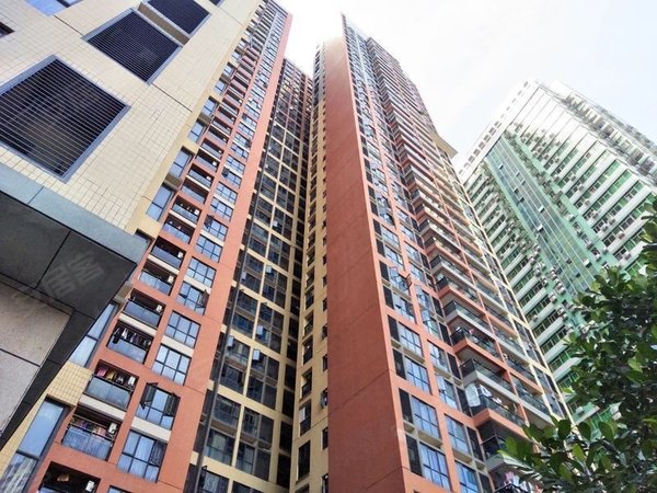 深圳罗湖蔡屋围幸福华府地铁3号线 7号线 9号线 旁边设施齐全出租房源