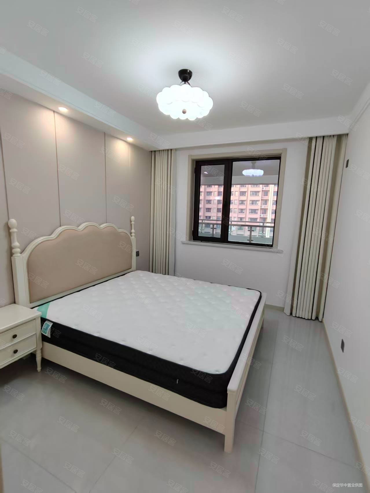 学苑新城3室2厅2卫123㎡南北95万