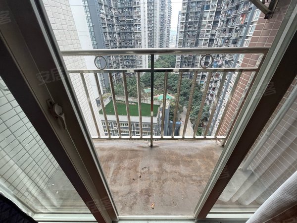 重庆南岸弹子石东海星洲南岸区 东海星洲 三房 1800元月出租房源真实