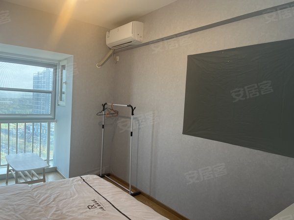 烟台莱山大学城华润中心b座华润b长租短租都可,海景,烟大旁,家具家电
