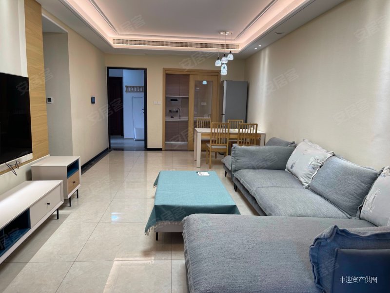 香澜半岛3室2厅2卫86.08㎡南北138万