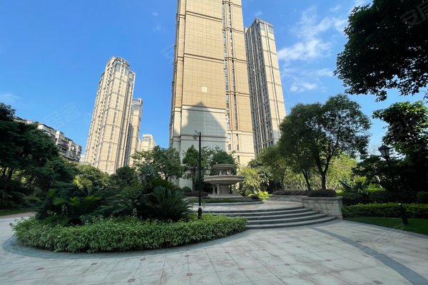 阳光凡尔赛宫a区