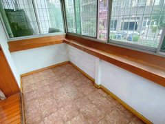 重庆渝中大坪室友有个女孩儿 大坪英利大融城对面 三户合租主卧独卫带阳台出租房源真实图片