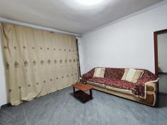南充南部万达广场人民医院附近,3楼,2室1厅干净整洁出租房源真实图片