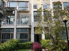 武汉东西湖金银湖武汉奥林匹克花园(别墅) 5室3厅3卫出租房源真实图片