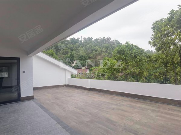 深圳南山蛇口鲸山别墅鲸山别墅!独栋别墅诚意出!地上三层!使用700平!