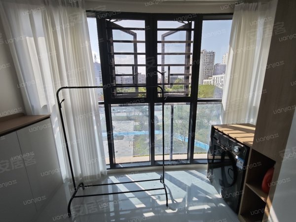 凉山西昌火把广场邛海1号院火把广场 邛海壹号院 套一出租 家具家电齐全 随时看房子出租房源真实图片