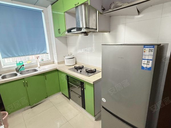 海宁长安镇农发区修川花园长安修川花园精装自住三房出租！拎包入住！出租房源真实图片