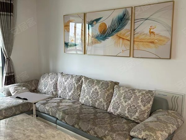 绍兴诸暨诸暨市区东方俊园三室两厅两卫,带车位和储,拎包入住出租房源