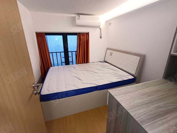 开发东区租房,万荟珑寓 复式2房1厅2卫 免停车 长租价,黄埔租房-广州