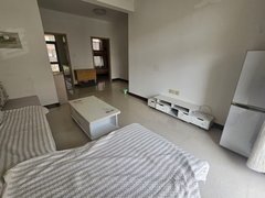 烟台龙口南山两个空调价格便宜南山世纪三期三楼两室两厅家具家电齐全集体供暖出租房源真实图片