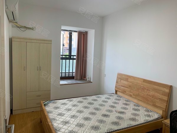 武汉洪山光谷东智苑小区左岭地铁口智苑小区华星长存激光产业园未来三