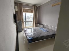 宜春樟树樟树老城区中央大街 江南华城电梯高层精装修1房公寓 家具家电齐全 拎包出租房源真实图片