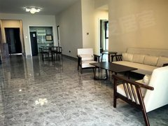 海口龙华滨海业主好说话价格可以谈豪精装拎包入住 背靠公园 钥匙出租房源真实图片