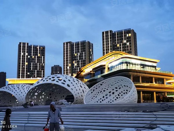 威海经区皇冠华发新天地华发新天地海景复式精装楼梯已改真实在租出租