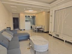 曲靖沾益益源商城西河公园附近，精装修。三室两厅两卫。带家具家电出租房源真实图片