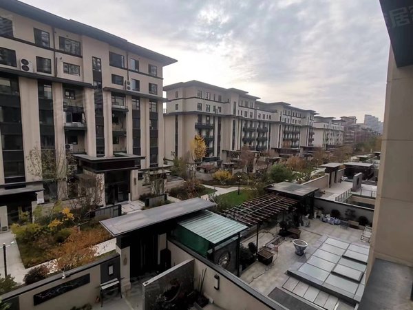 沈阳沈北新区道义汇置尚岛沈北汇置尚岛 3室2厅2卫 洋房出租 带车位