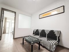 开封鼓楼鼓楼区淮河医院。河大一附院，兰大百货附近两室一厅。出行便利。拎包住出租房源真实图片