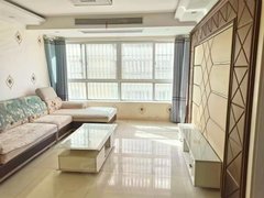 盱眙雨润广场金源北路世纪名城西区,精装电梯三房两卫,家居家电齐全,对外出租出租房源真实图片