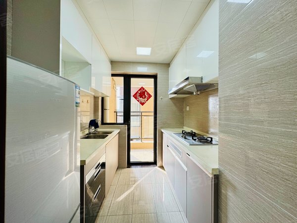 广州天河东圃兰亭盛荟网红小区 天河东圃 兰亭盛荟二期 南向三房 家私