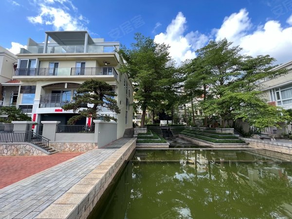 深圳南山华侨城波托菲诺纯水岸(一期别墅)纯水岸临湖别墅出租,正看湖