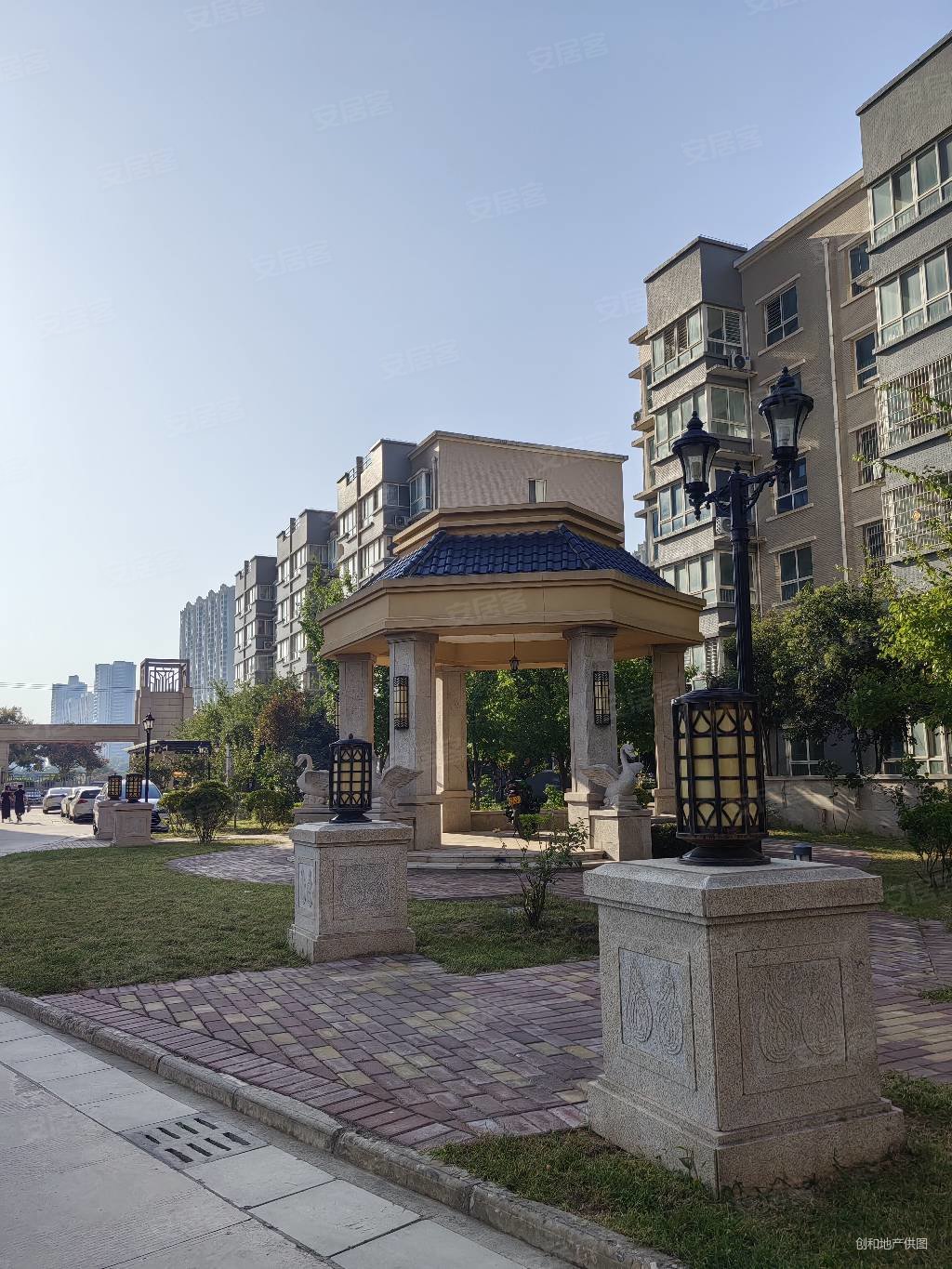 一线河景房, 8万,天湖名郡二手房,90万,3室2厅,1卫,104平米-西安安居