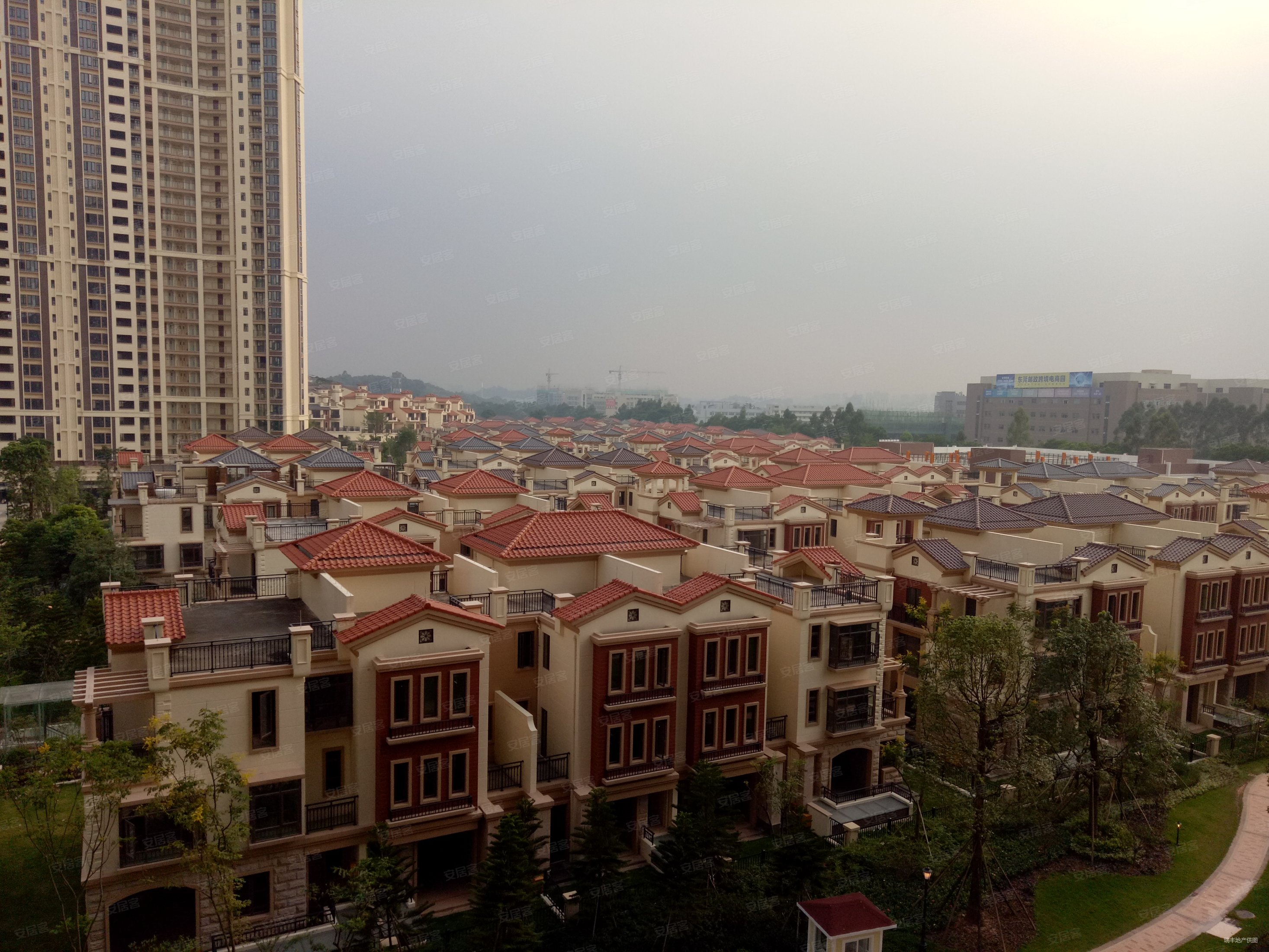 东莞房产网>东莞二手房>凤岗二手房>凤岗中心二手房>三正瑞士半山(一