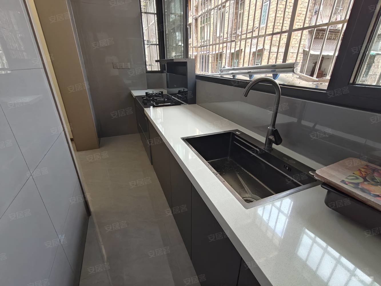 上坝路239号小区3室2厅1卫108㎡南北48.8万