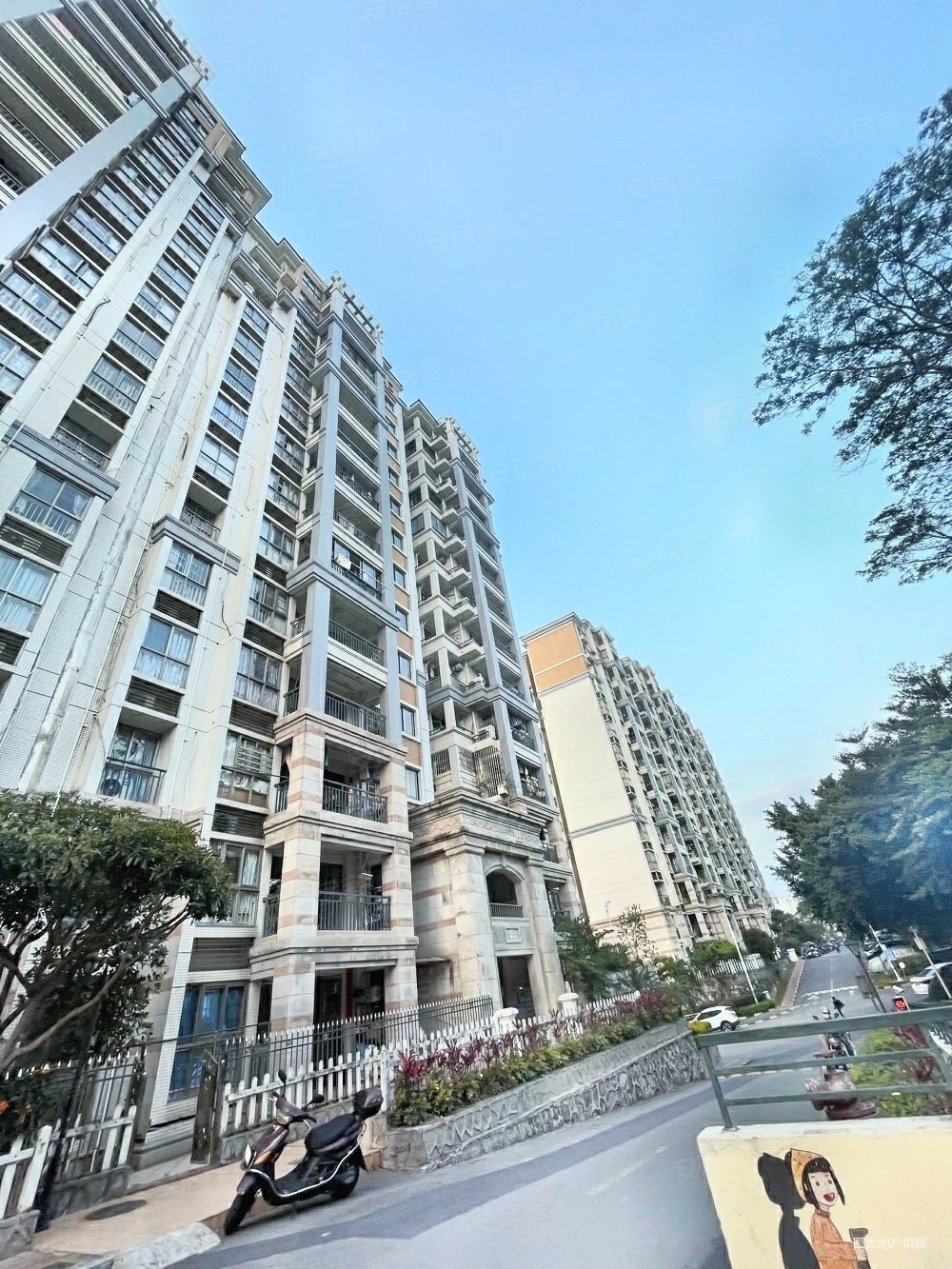 碧桂园岭秀苑3室2厅1卫100.13㎡西北130万