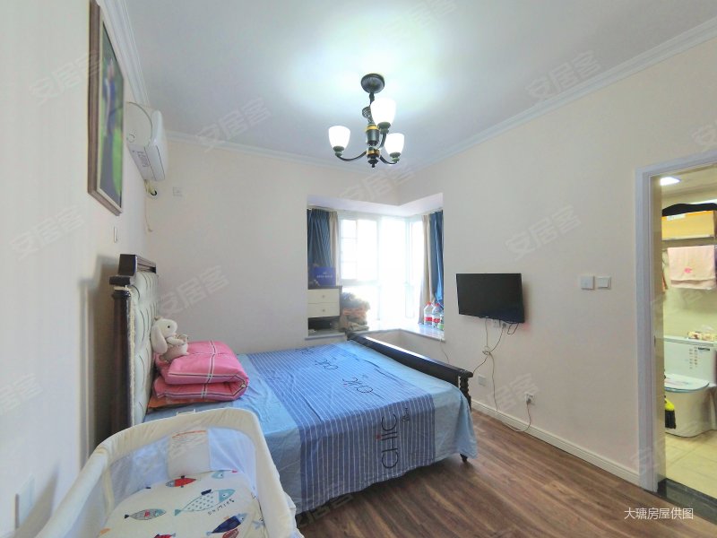 东南朝向 满五 购物方便 近地铁 医疗配套成熟 电梯房,舜苑一里阳光沃