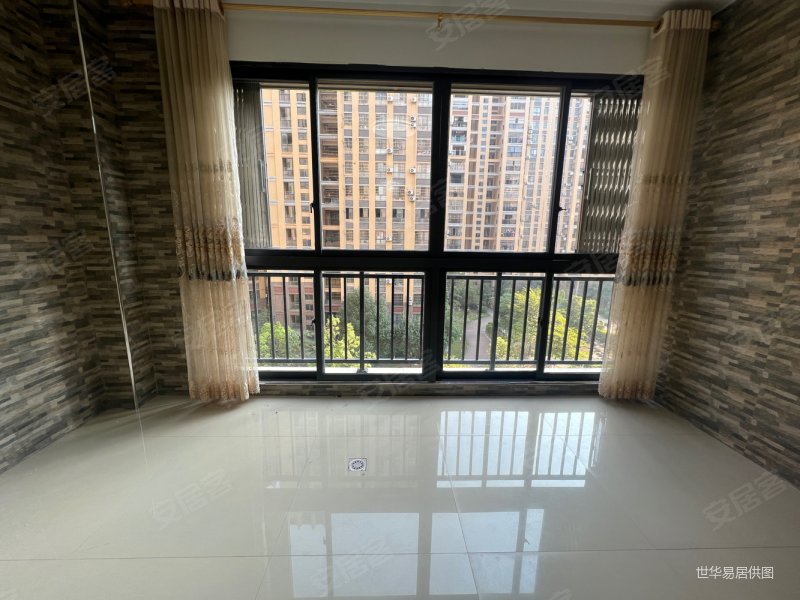 拎包入住大四房,一代天城二手房,65万,4室2厅,2卫,140平米-梧州安居客