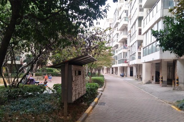 南湖山庄半岛花园